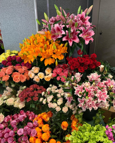 Florist Choice Hand-tied - An expert artisan florist will design a hand-tied filled with the finest quality seasonal flowers, perfectly wrapped and delivered in water.